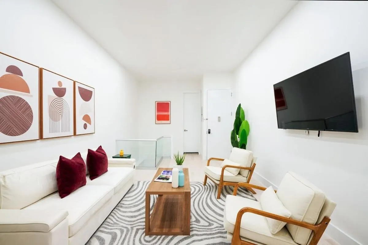 شقة 317-1D New 2Br Duplex Wd Private Backyard نيو يورك