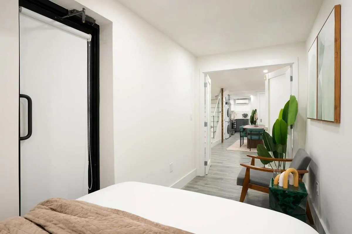 شقة 317-1D New 2Br Duplex Wd Private Backyard نيو يورك